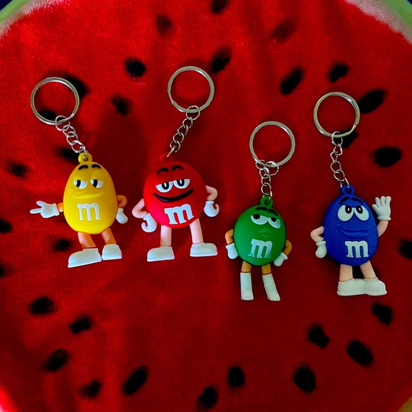 NWT set of 4 M&M character key chains - Picture 1 of 3